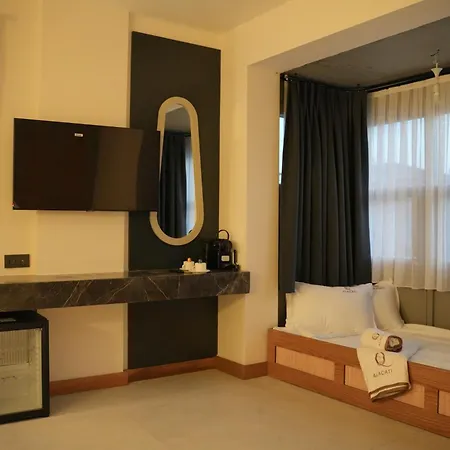 Q Alacati Luxury Çeşme