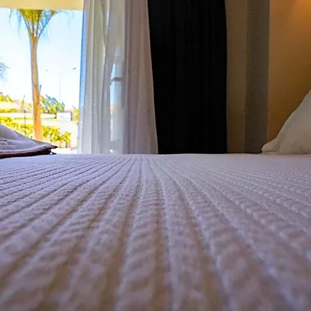 לינה וארוחת בוקר Q Alacati Luxury Çeşme